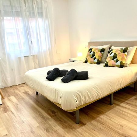 Ferienwohnung Recien Reformado, Centrico, Tranquilo Y Luminoso Oviédo Exterior foto